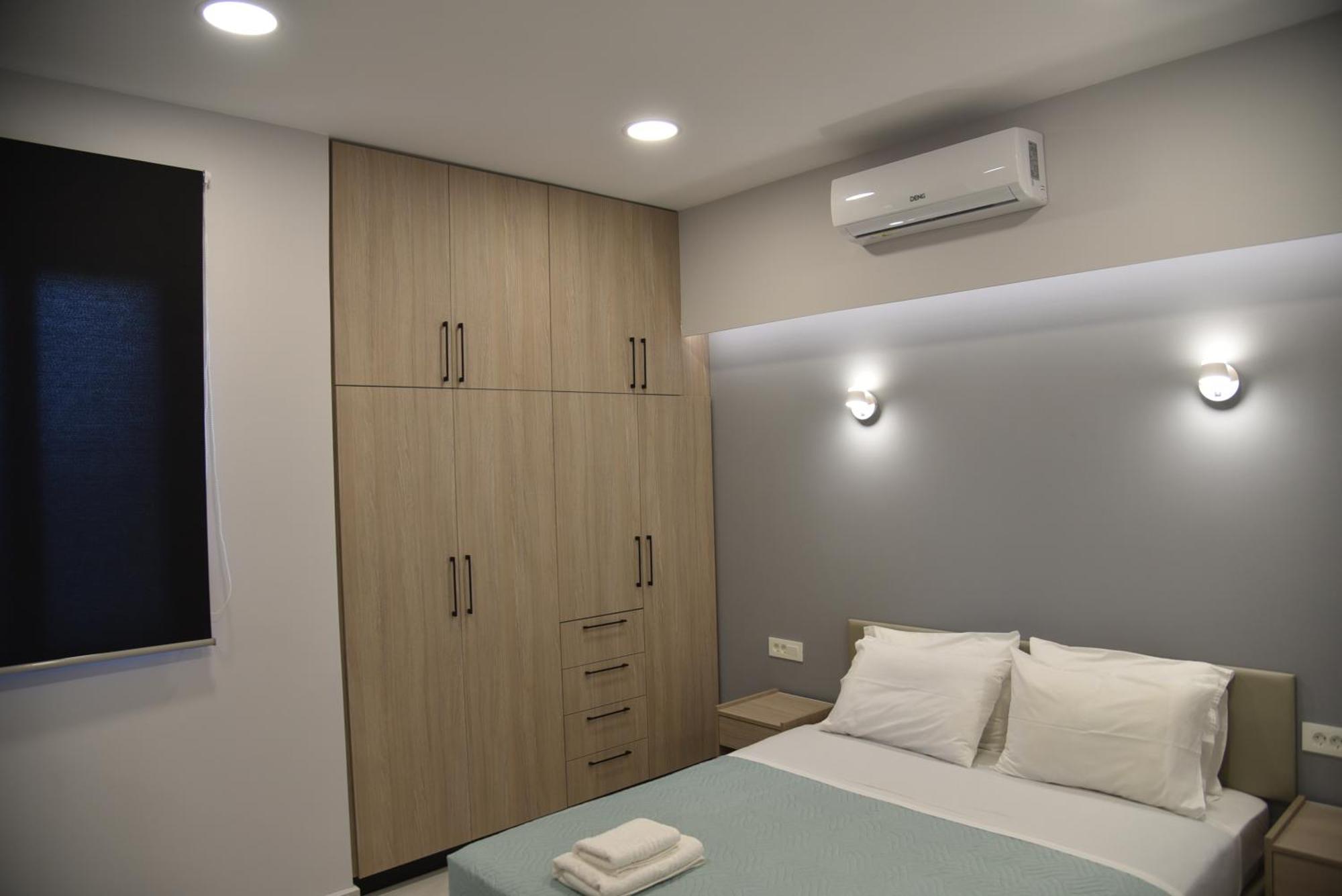 Pirgos Deluxe Apartment - Private Parking Kissamos Exterior photo
